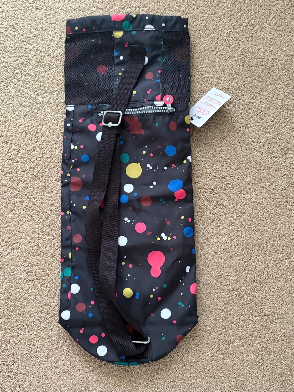 Kipling yoga bag
New with tag

New $100